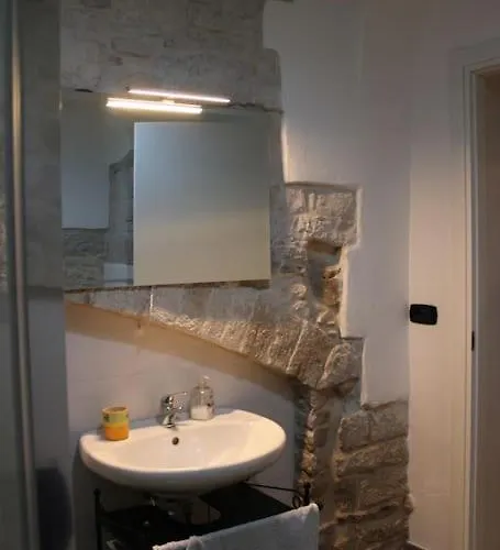 Perotti 23 Apartmán *